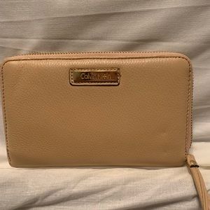Calvin Klein Nude Wristlet